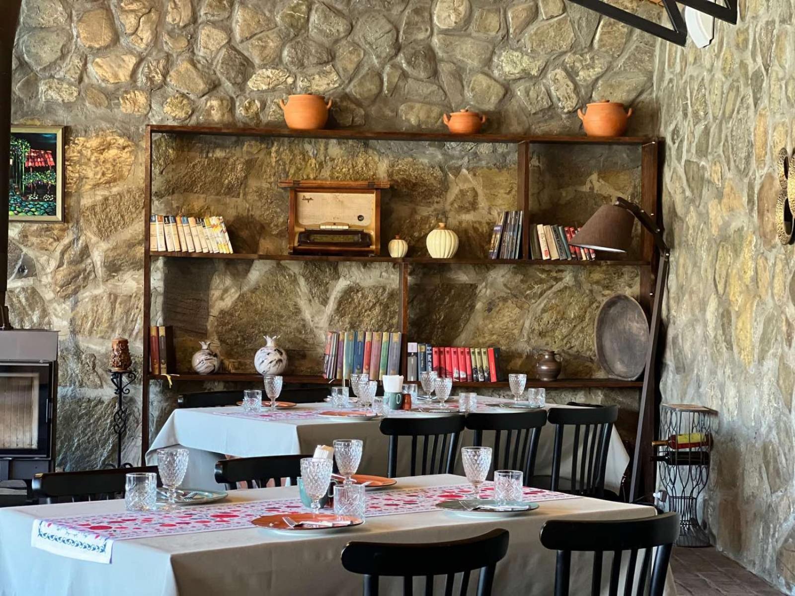 Vineyard Hotel & Winery Napareuli エクステリア 写真