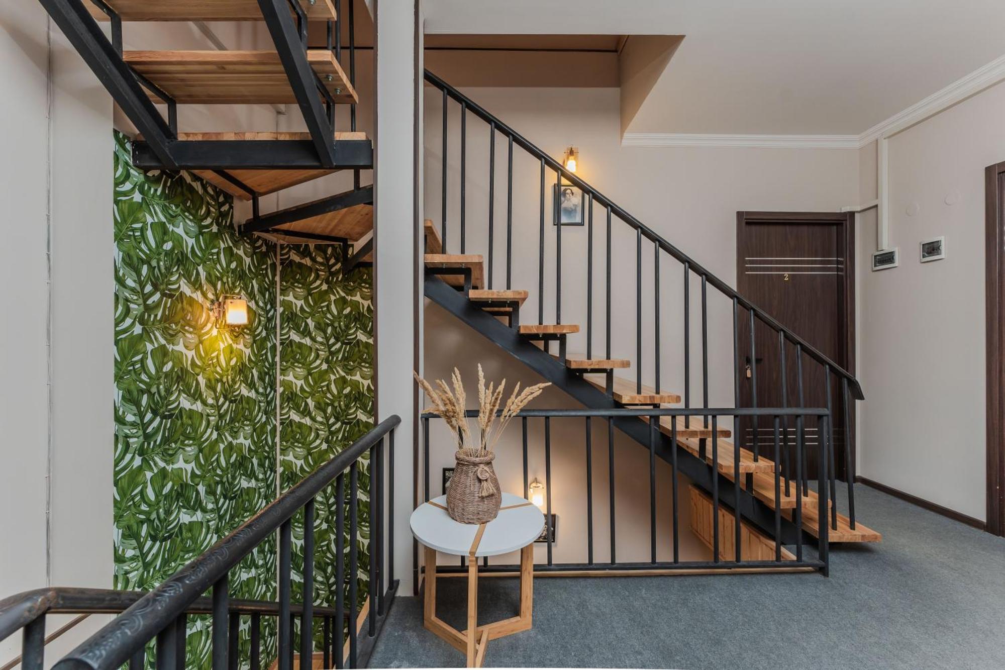 Vineyard Hotel & Winery Napareuli エクステリア 写真
